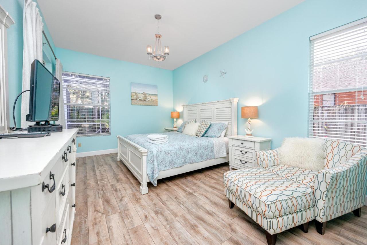 Palm Harbor Paradise - Lovely Home With Pool & Hot Tub 外观 照片